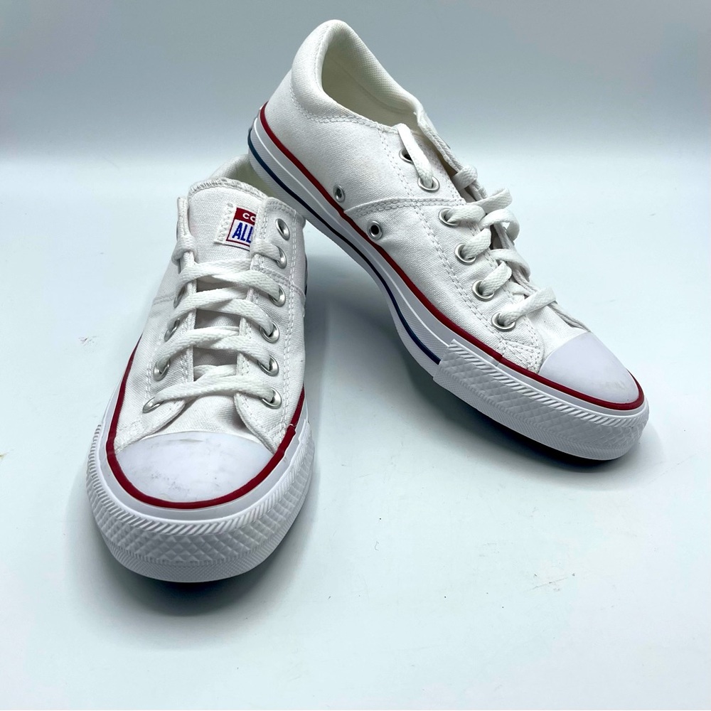White Like New Vintage Style Converse